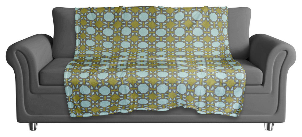 Folk Lattice Pattern in Green Fleece Blanket