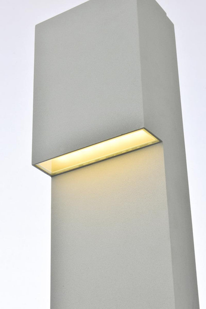 Trendy Fare LED Wall Sconce (Silver)