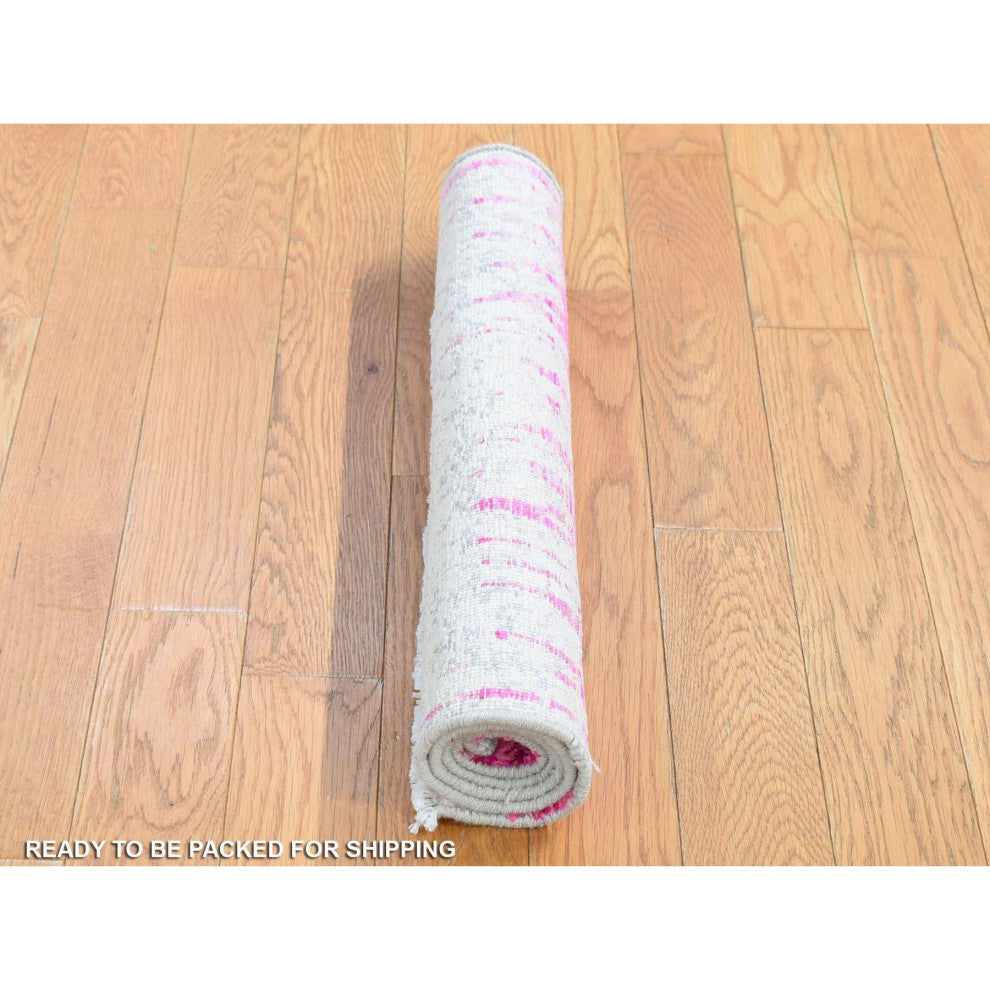 Ivory Cardiac Design Silk With Textured Wool Modern Hand Knotted Rug, 2'0"x3'2"