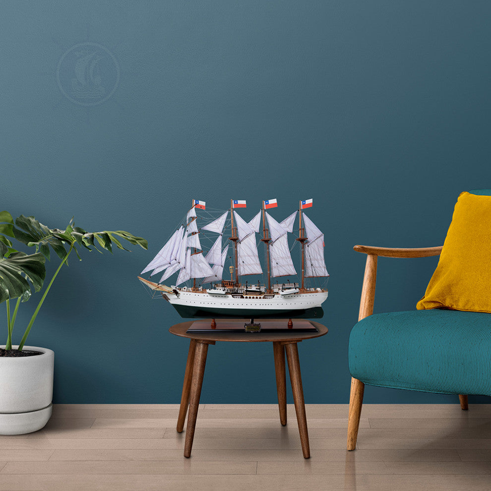 Esmeralda Painted Museum-quality Fully Assembled Wooden Model Ship