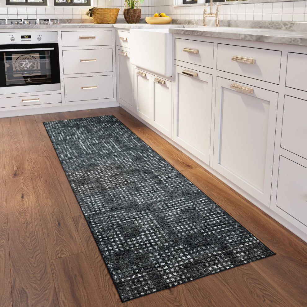 Dalyn Delano DA1 Midnight 2'6"x8' Runner Rug