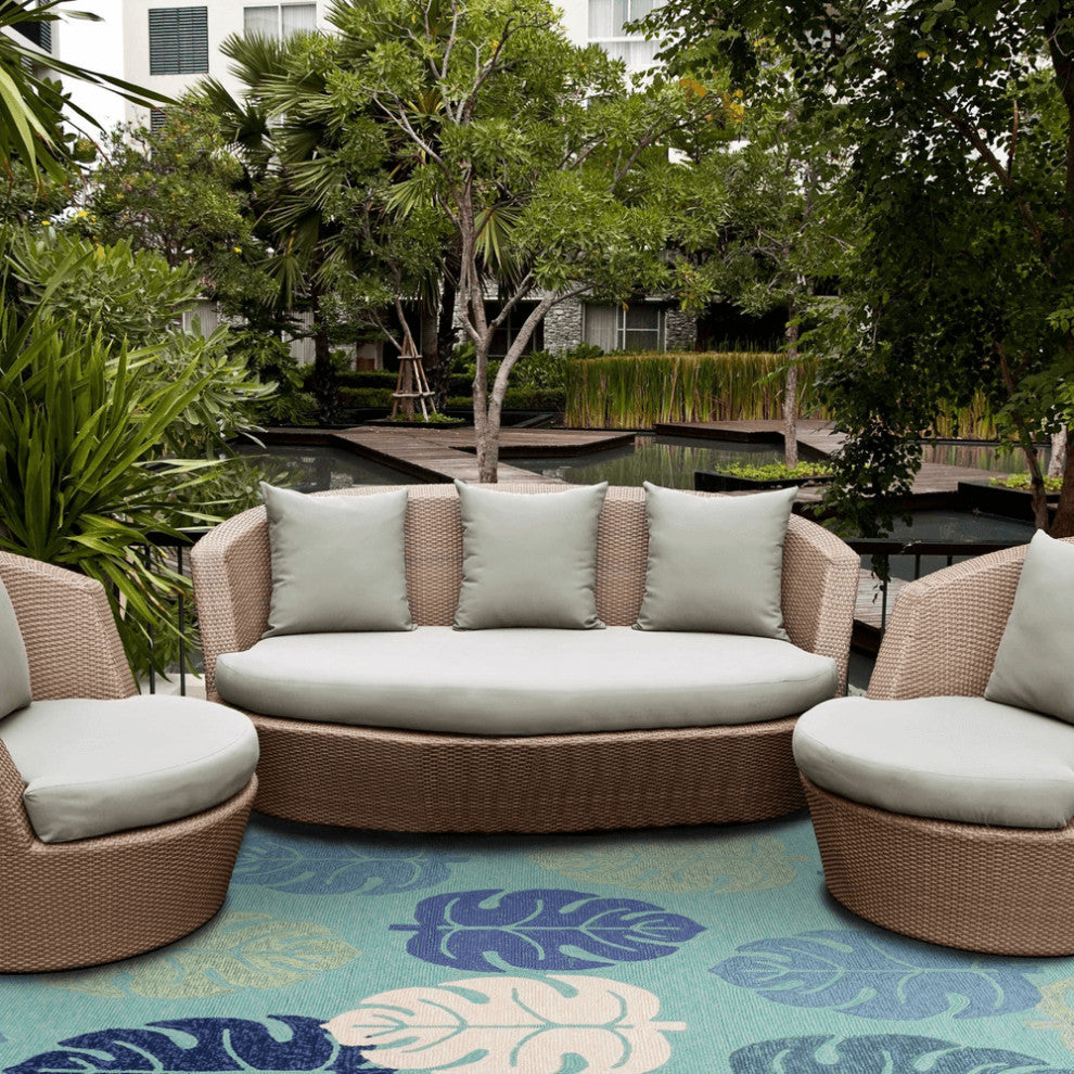 7' X 9'  Uv Treated Polypropylene Turquoise Area Rug