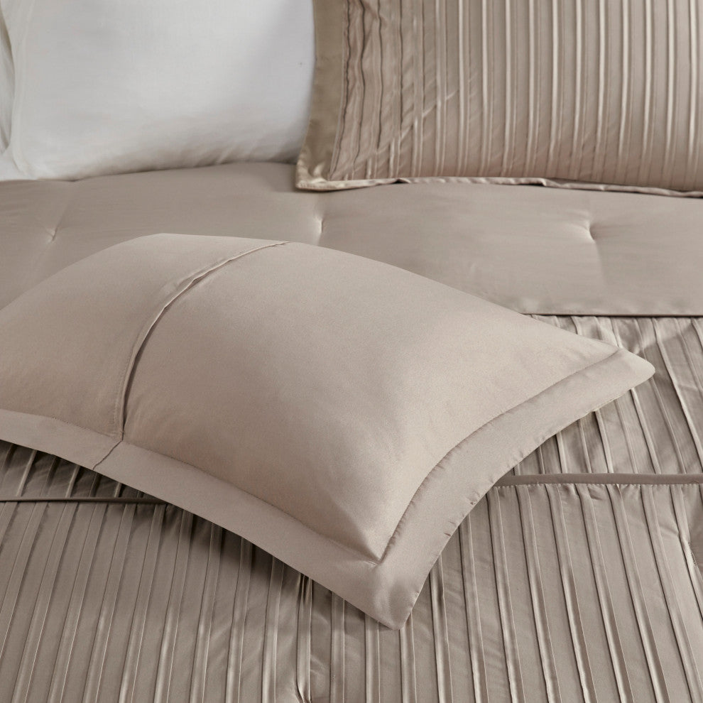 Madison Park Charmeuse 7-Piece Comforter Set, California King