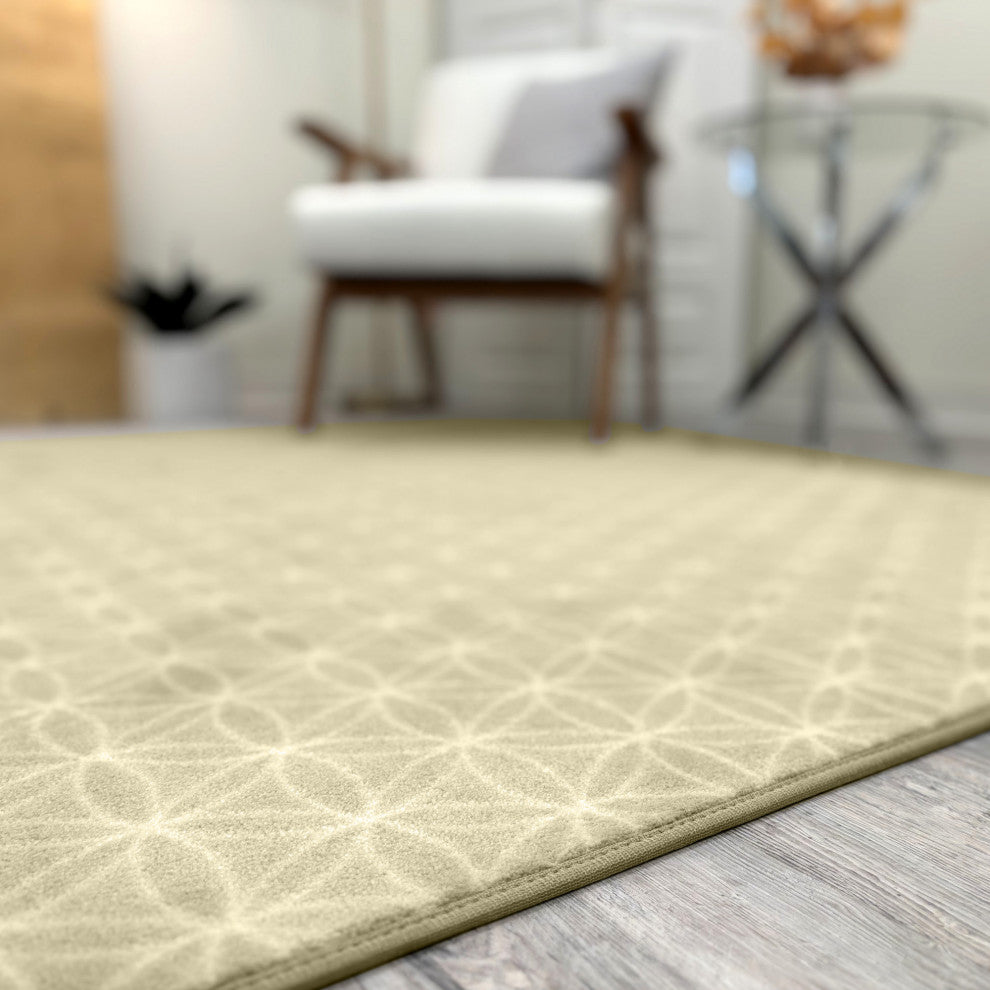 EYELET Soft Tactesse Nylon Area Rug with Anti-Stain Protection, Pistachio, 7'x10'