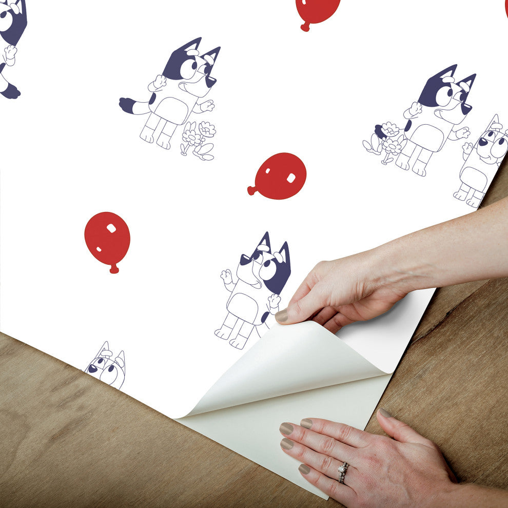 Bluey Keepy Uppy White Peel and Stick Wallpaper