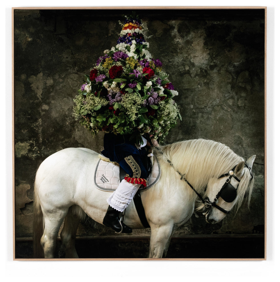 Garland Day By Getty Images