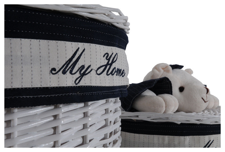 Anne Home, Set Of 4 Oval Willow Baskets With Bear Design