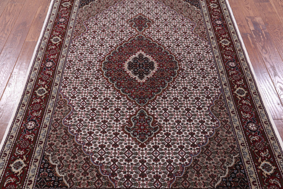 Wool & Silk Hand-Knotted Persian Tabriz Rug 4' 10" X 7' 0" - Q13018