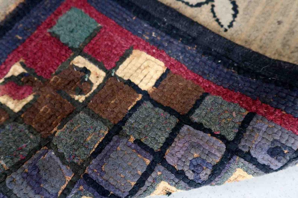 Handmade Antique American Hooked Rug 2.1'x4', 67cmx122cm, 1880s