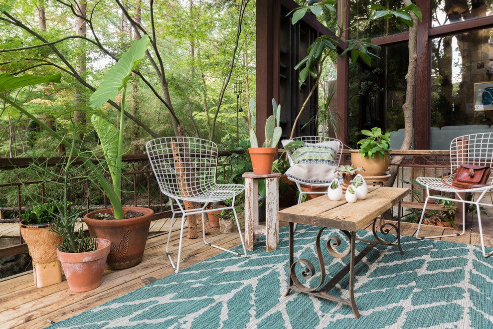 Teal and Gray Indoor/Outdoor Isle Area Rug by Loloi, 5'3"x7'7"
