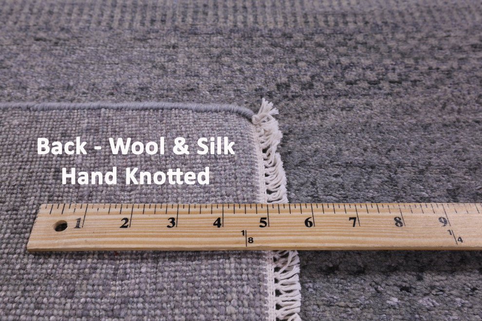 3' 1" X 5' 3" Savannah Grass Hand Knotted Wool and Silk Rug Q11535