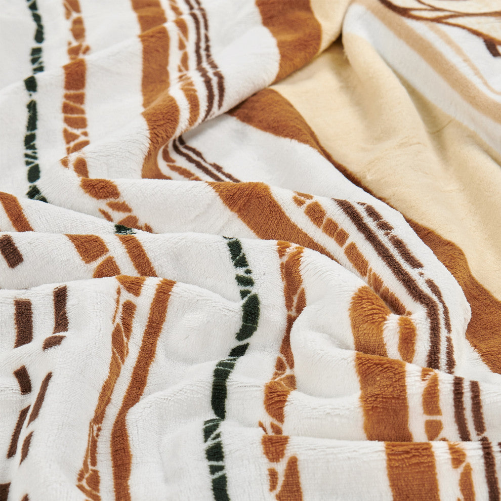 Floral Printed Flannel Throw, Leaves