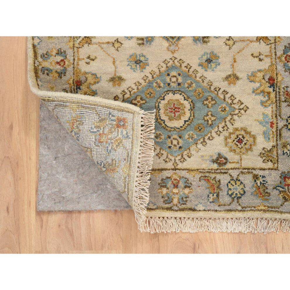 Ivory and Gray, Karajeh Design, Organic Wool Hand Knotted Mat Rug, 2'1"x3'0"