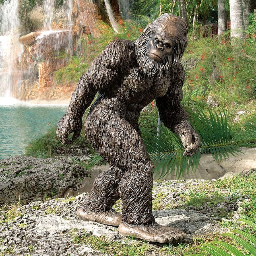 Bigfoot the Garden Yeti, Large