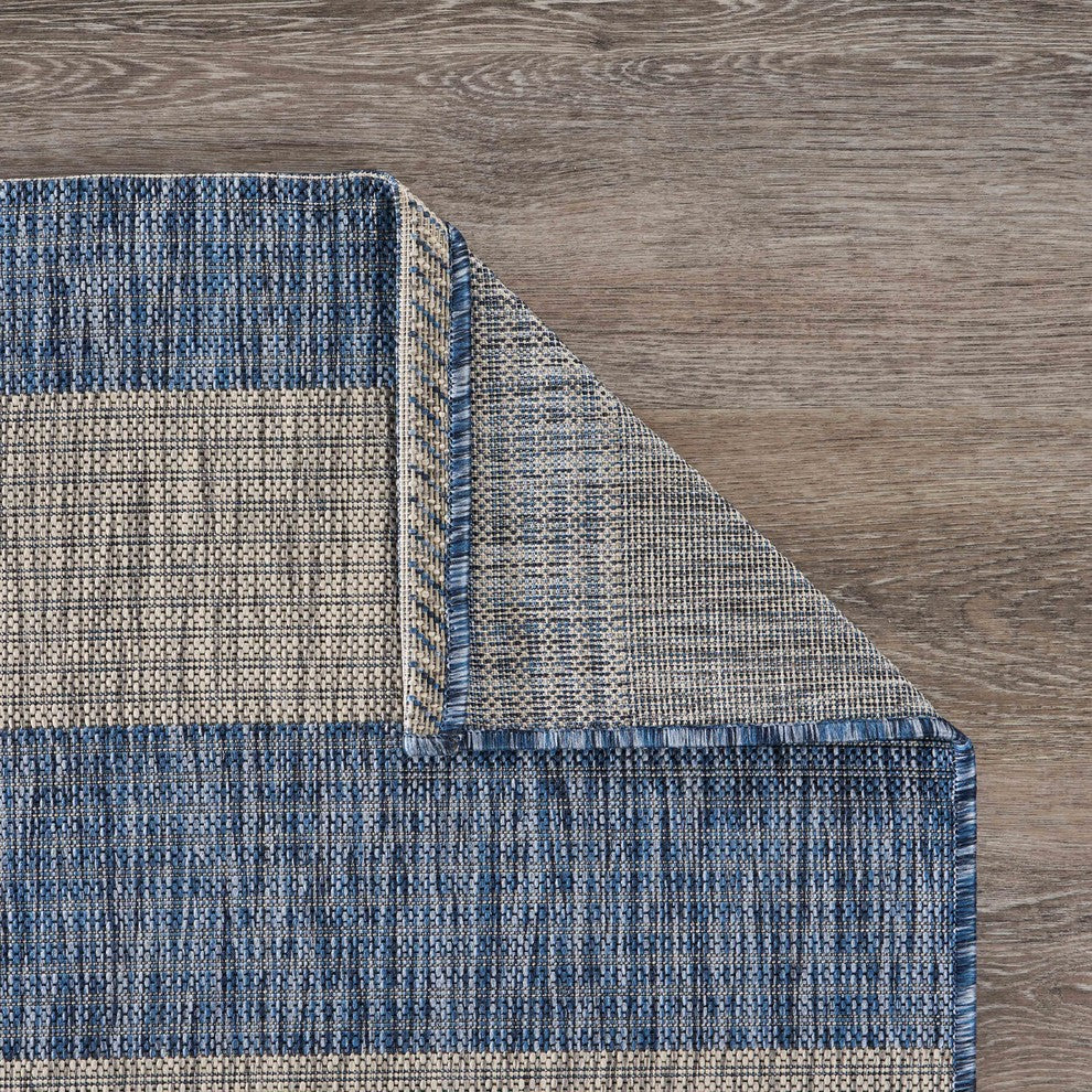 Coastal Stripes Indoor/Outdoor Rug, 5'x7'