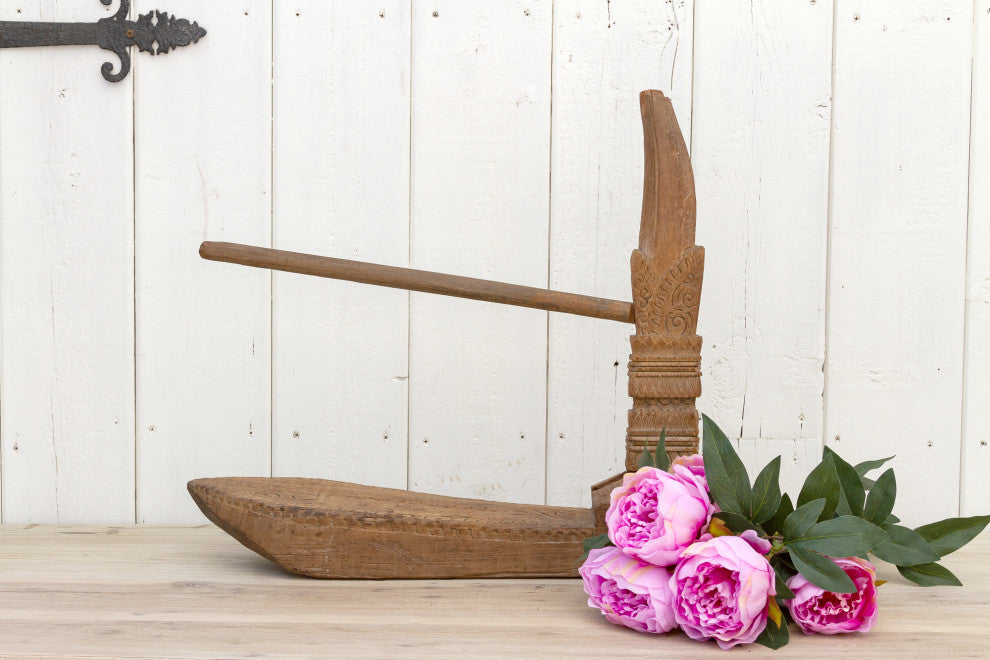 Rare Antique Carved Spinning Wheel
