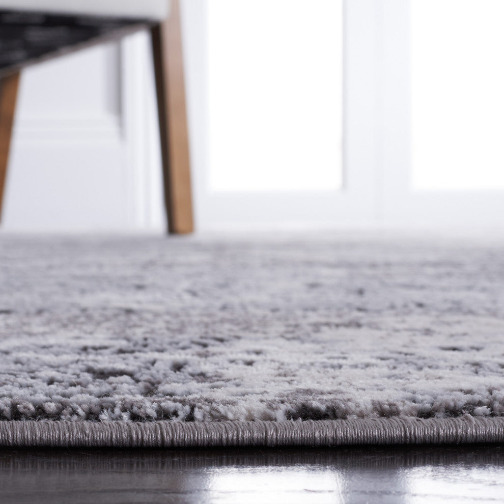 Safavieh Amelia Collection, ALA271 Rug, Grey/Charcoal, 6'7" Round