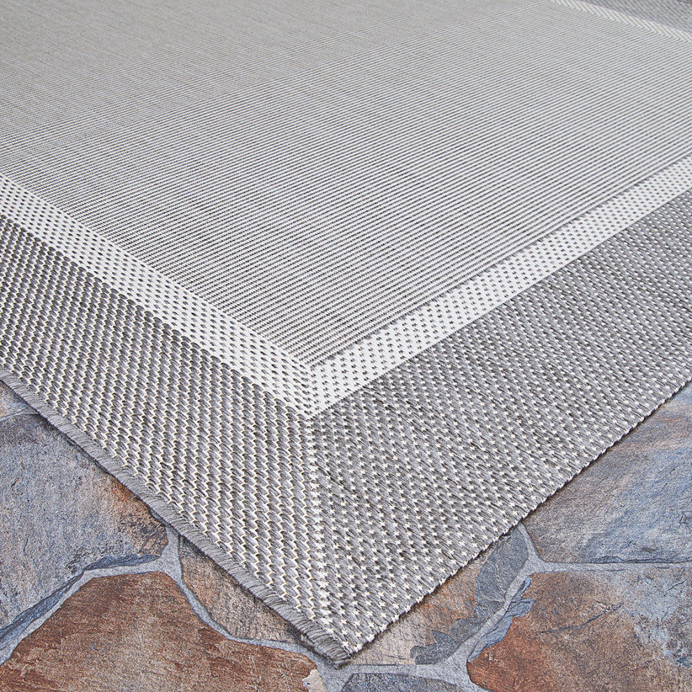 Couristan Recife Stria Texture 5526/3312 Outdoor Rug, Champagne/Grey, 8'6"x8'6" Square