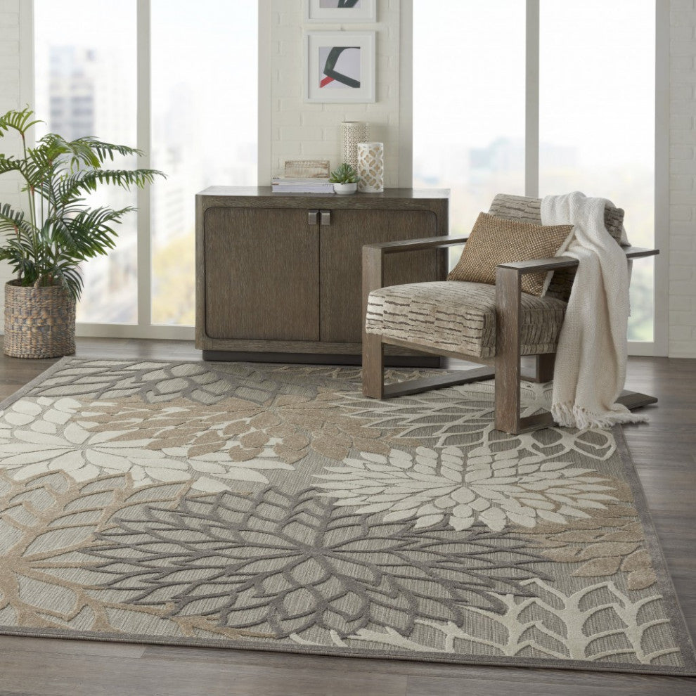 7 x 10 Natural and Gray Indoor Outdoor Area Rug
