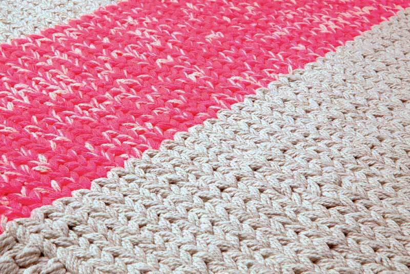 Surya Pepper PEP-5001 8'x10' Rug, Khaki/Bright Pink