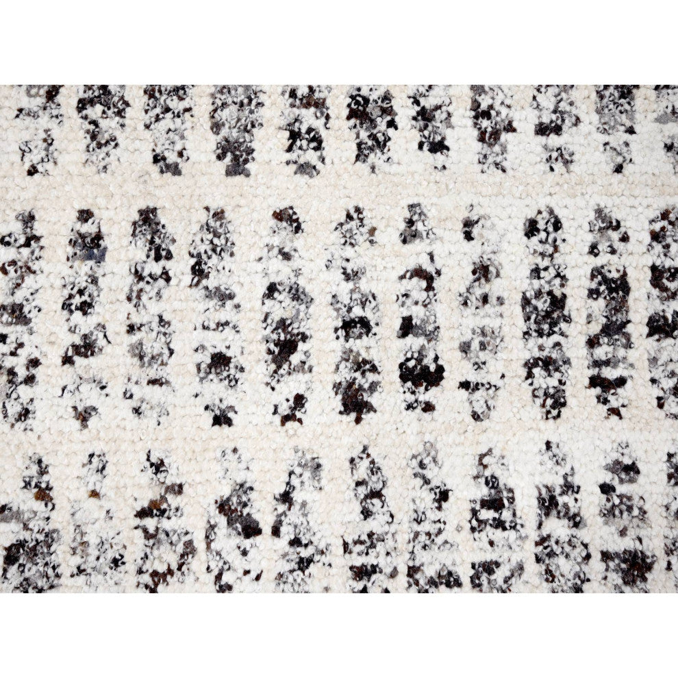 Vivid White Modern Design Organic Wool Hand Knotted Oriental Rug, 10'2"x13'9"