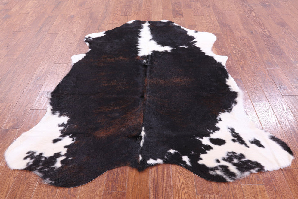 6' 6" X 5' 10" Natural Cowhide Rug C1909