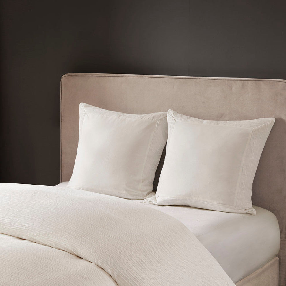 N Natori Hanae Cotton Blend Yarn Dyed Euro Sham, White