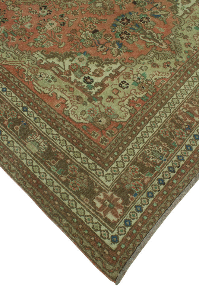 Semi-Antique Ullok Rust/Brown Rug, 7'0x9'6