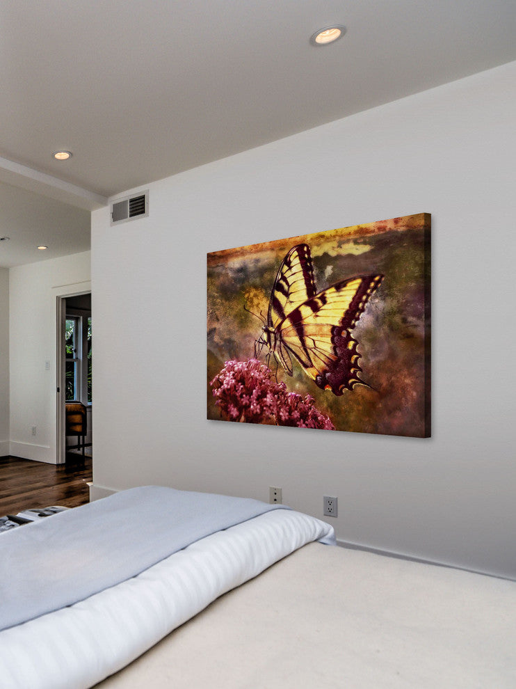 "Beauty in the Rough" Painting Print on Canvas by Robertson