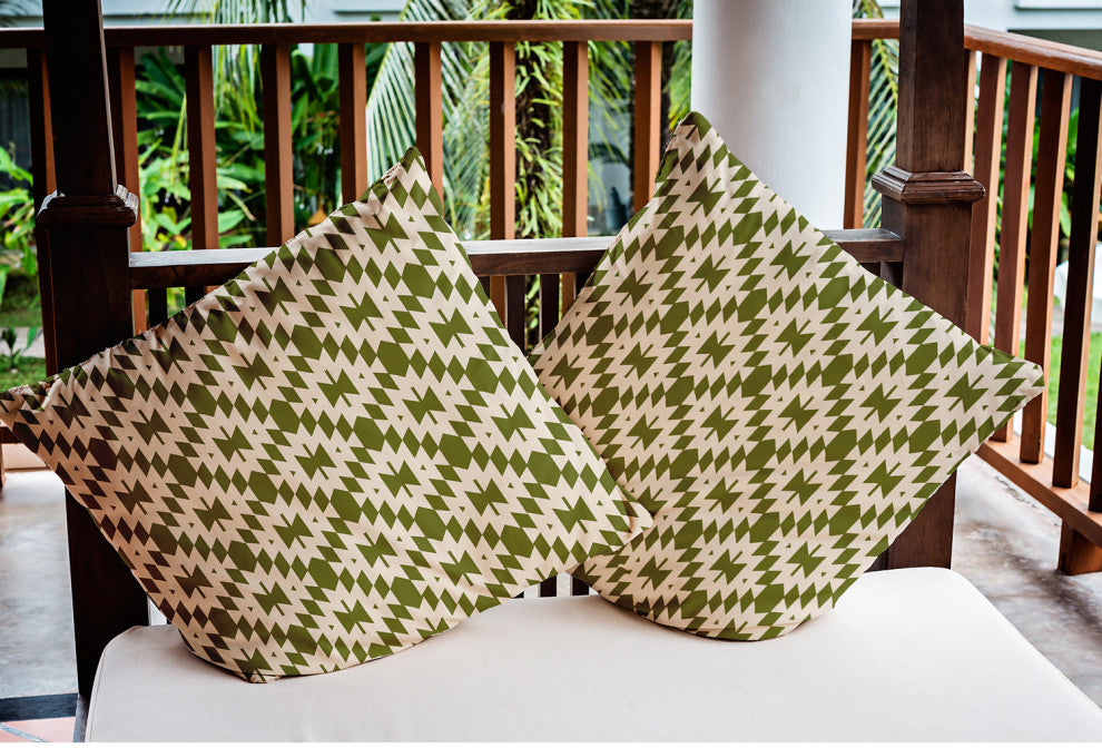 18" x 18" Geo Craze Indoor/Outdoor Polyester Throw Pillow, Olive