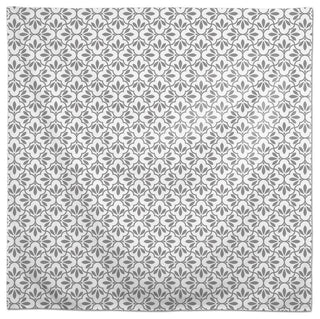 Quatrefoil Pattern Gray 58x58 Tablecloth