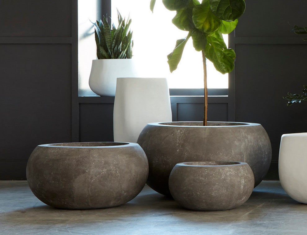 Lourdes Planter, Gray, Medium