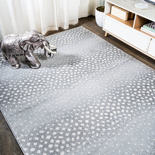 Antelope Modern Animal Light Gray/Cream 8'x10' Area Rug