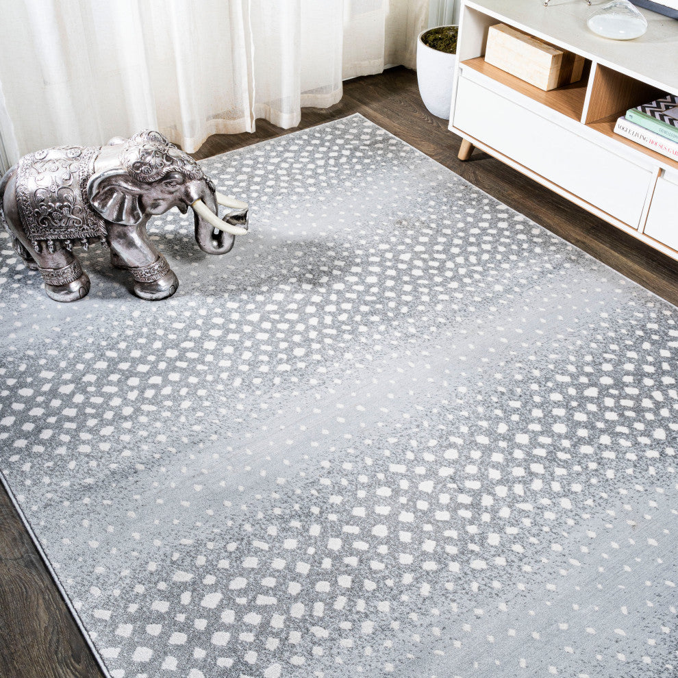 Antelope Modern Animal Light Gray/Cream 8'x10' Area Rug