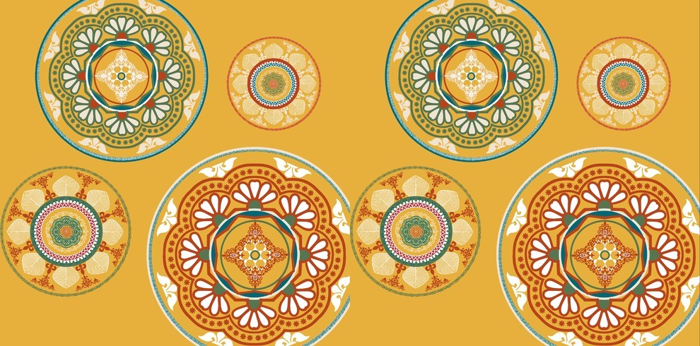 Medallions Geometric Print Bath Towel, Gold