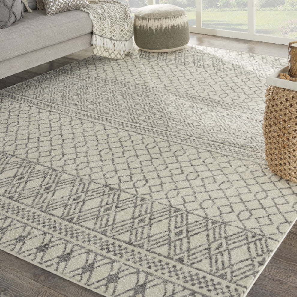 8" x 10" Ivory and Gray Geometric Area Rug