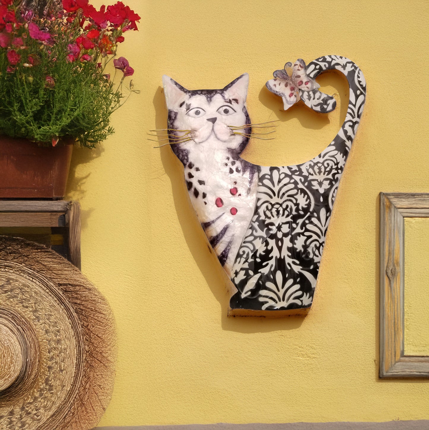 Cat White and Black (m615532)
