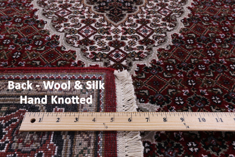 Persian Tabriz Hand-Knotted Wool & Silk Rug 3' 11" X 5' 11" - Q13022