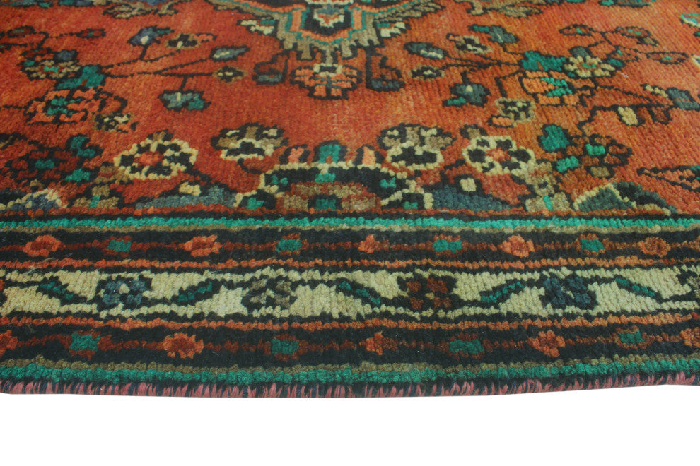 Fine Vintage Distressed Patrice Rust/Ivory Runner, 3'6x9'9