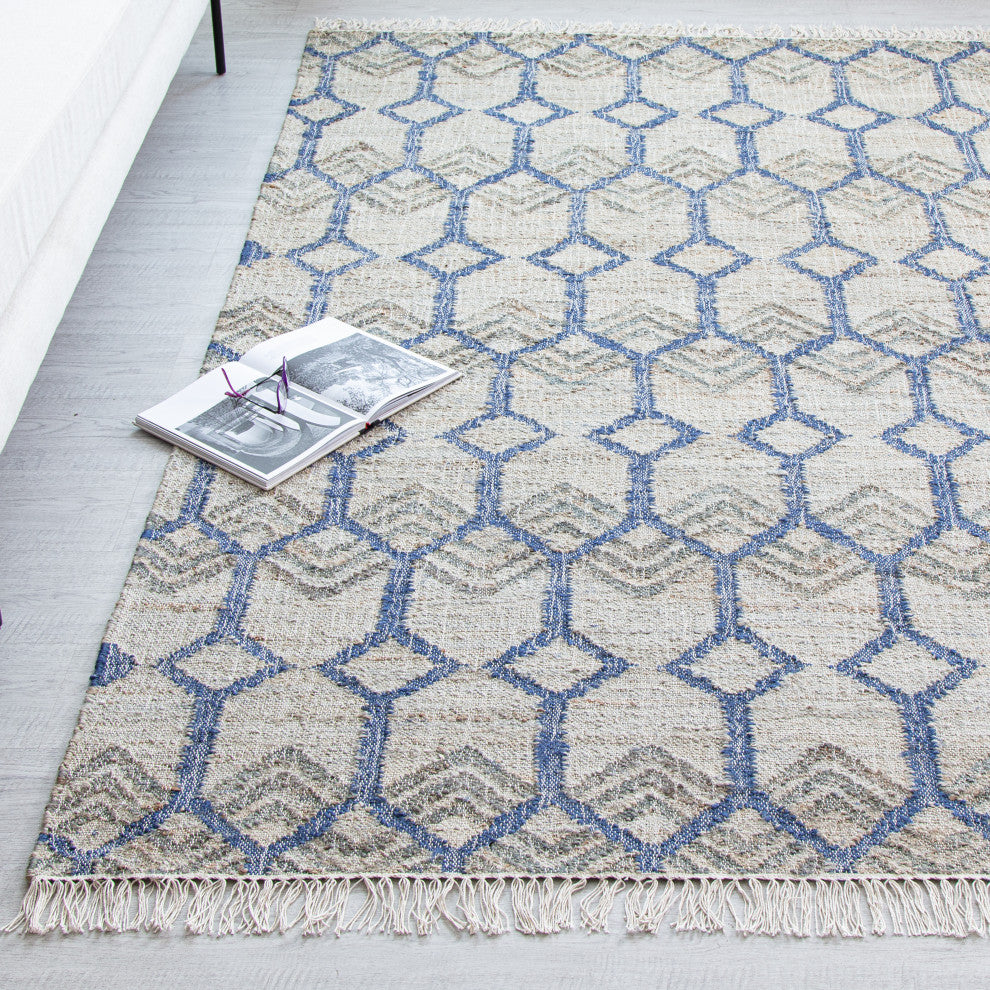 8' x 10' Marquesas Ivory and Blue Trellis Flatweave Area Rug