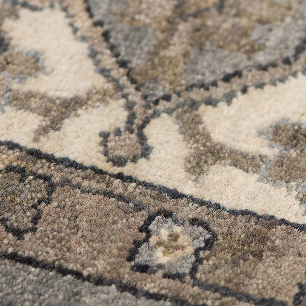 Antiquity Ledbury Runner, Gray, 2'6" x 10', Persian