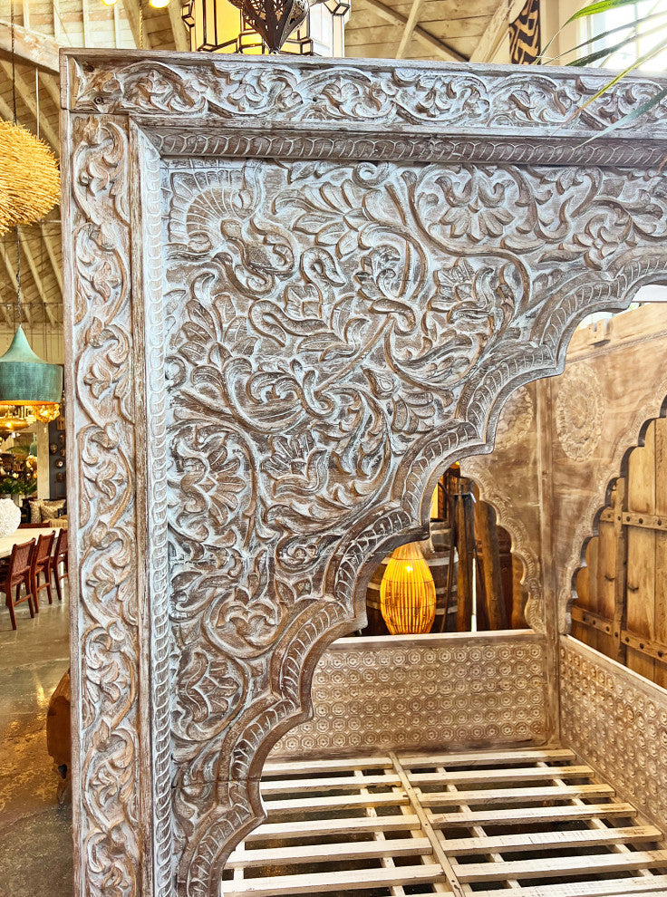 Carved White Wash Canopy Queen Daybed