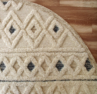 Tufted Geometric Diamonds and Stripes Round Rug, 4' Round