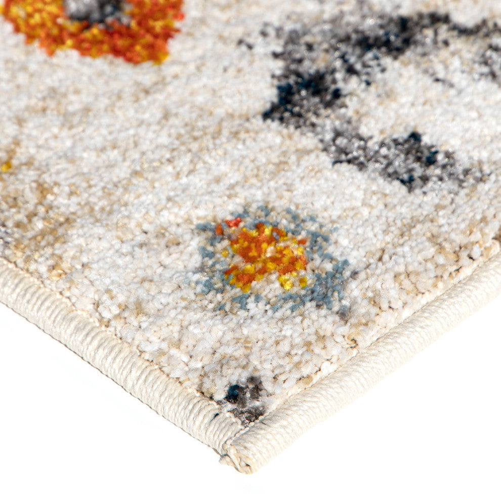Orian Gemstone Jubilee Beige Area Rug 5'3" x 7'6"