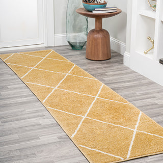 Cole Minimalist Diamond Trellis Gold/White 2 ft. x 8 ft. Runner Rug