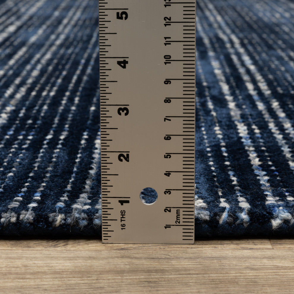 Cayden Textural Stripe Wool Blend Navy/ Blue Hand-tufted Rug 8' x 10'