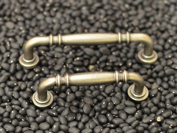 Pull, Aged Pewter