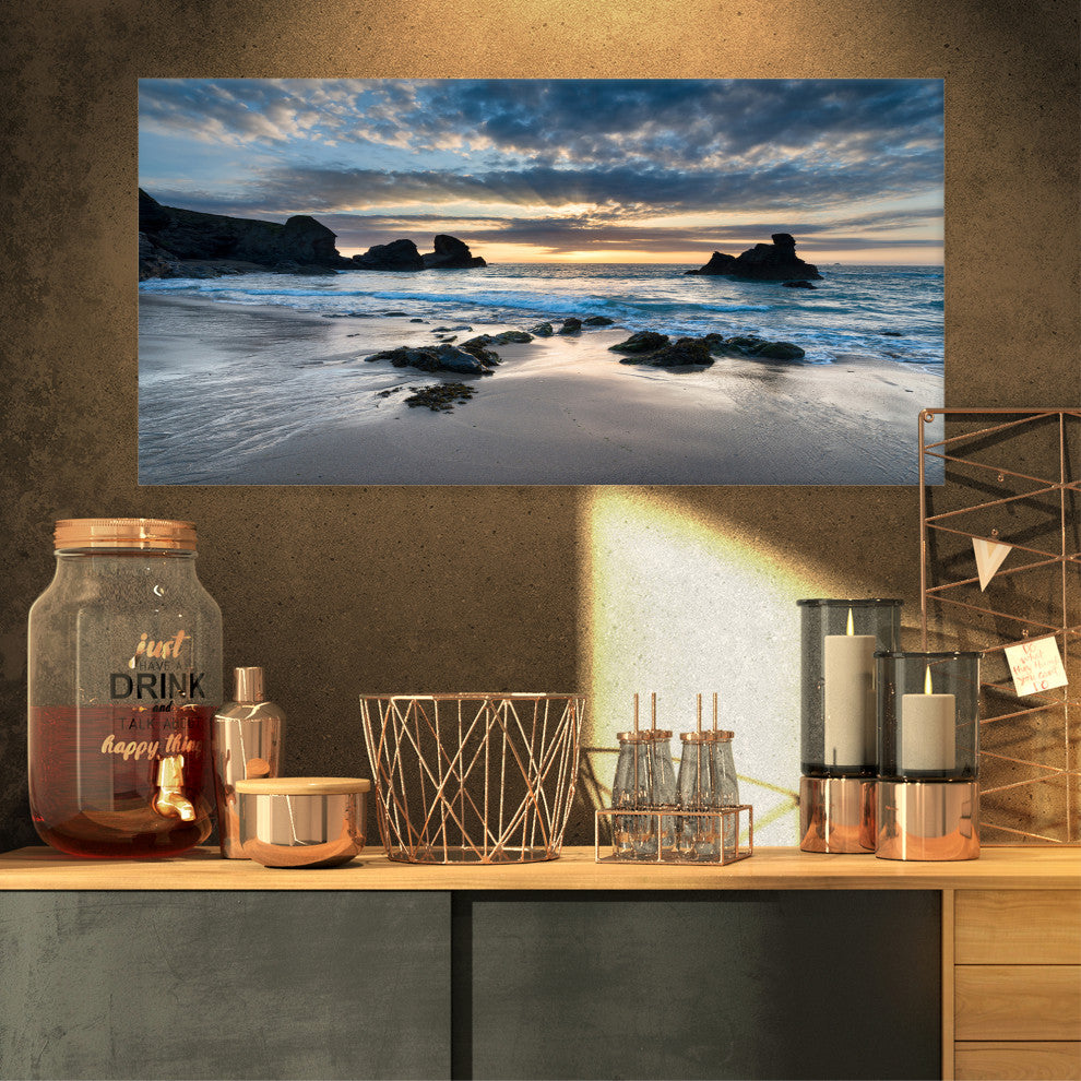 Designart 'Beautiful Porthcothan Bay' Seashore Canvas Art Print, 32"x16"