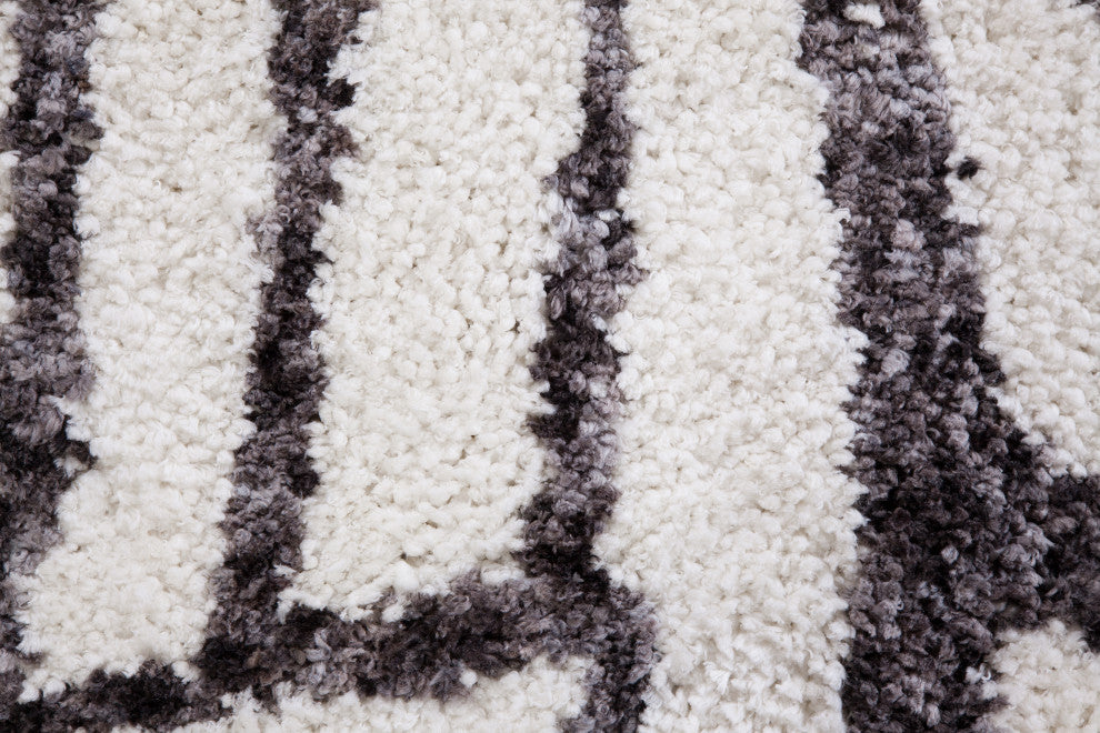 Oasis Juno White and Dark Gray Polyester Area Rug