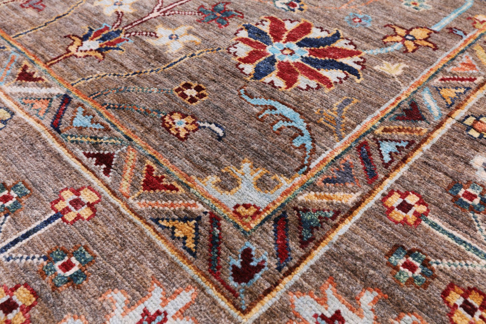 5' 8" X 8' 1" Handmade Persian Tabriz Wool Rug Q10210